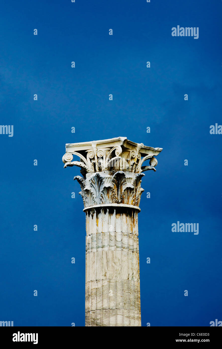 Greece, Athens, Corinthian column at Temple of Olympian Zeus Stock Photo