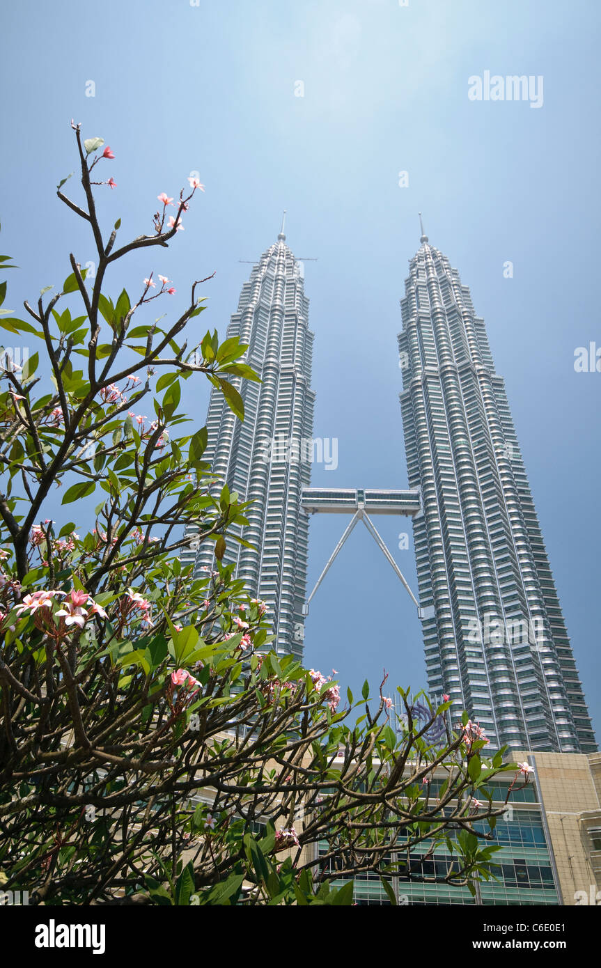 Petronas twin towers tickets