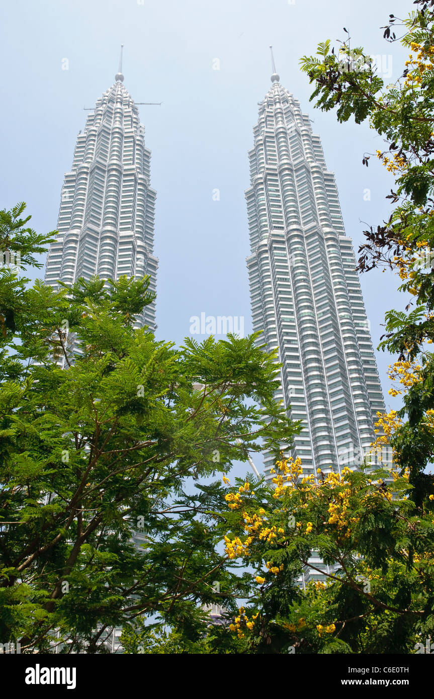 Petronas Twin Towers, seen from KLCC Park, Kuala Lumpur, Malaysia, Southeast Asia, Asia Stock Photo