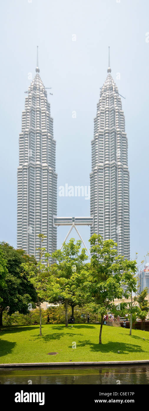 Petronas Twin Towers, seen from KLCC Park, Kuala Lumpur, Malaysia, Southeast Asia, Asia Stock Photo