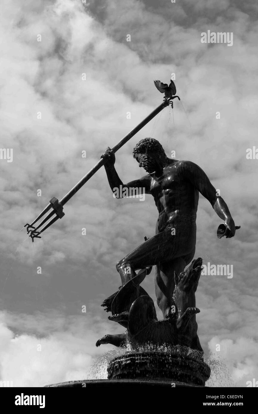Neptune Fountain, Long Market, Gdansk, Pomerania, Poland Stock Photo