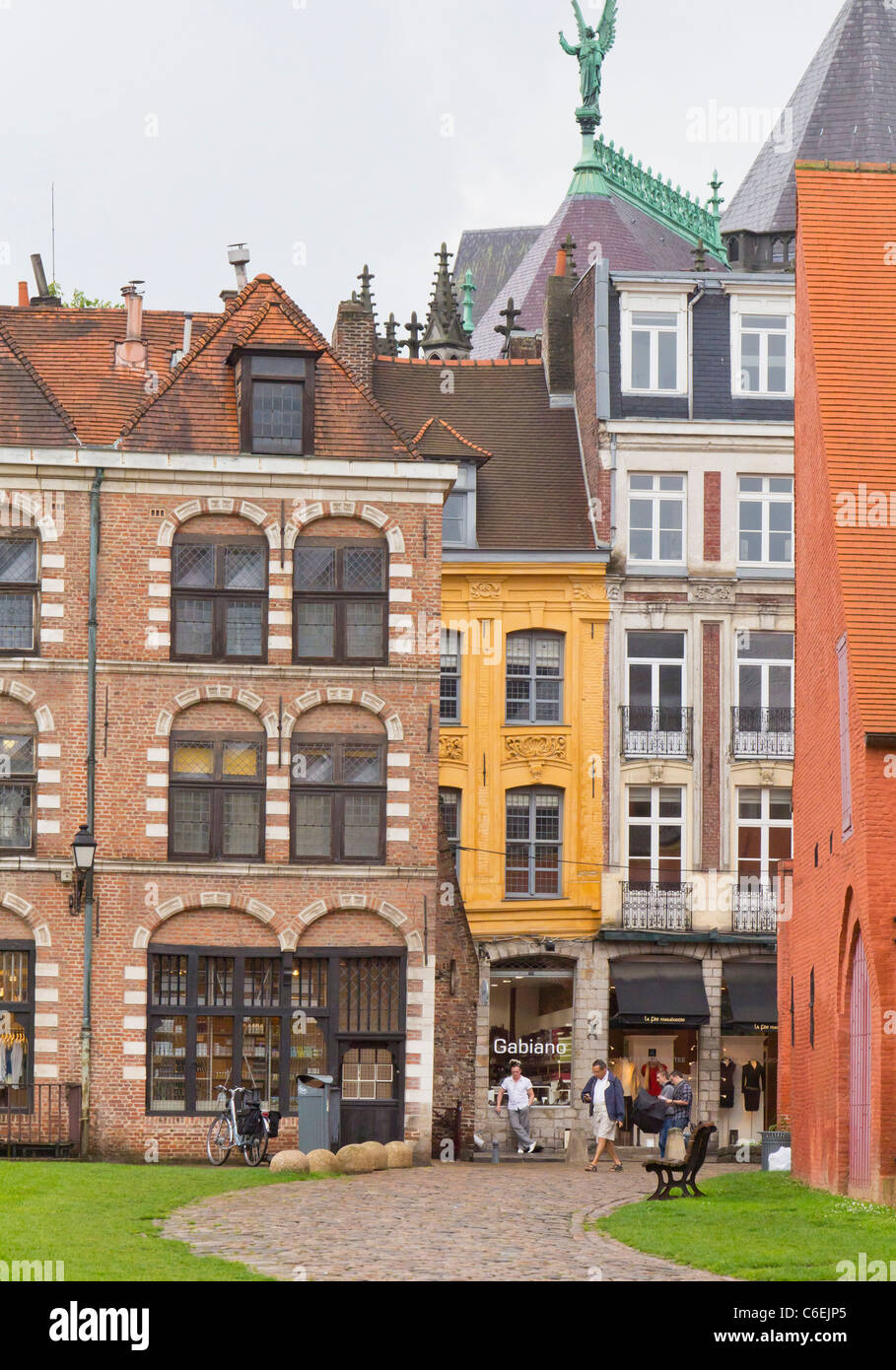 Looking through to Rue de la Monnaie, Vielle Lille, Nord-Pas de Calais, France Stock Photo