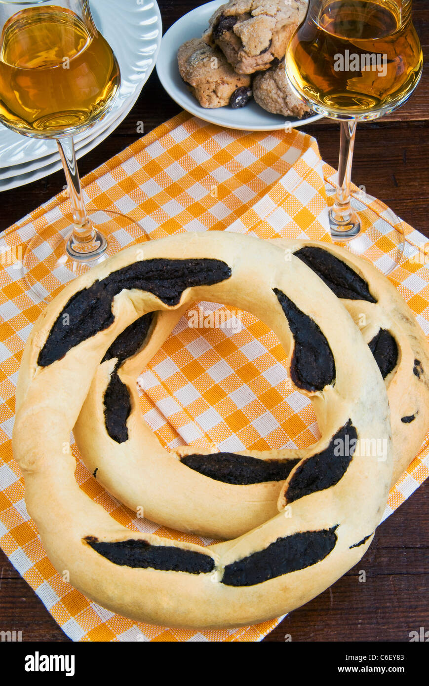 Qaghaq talghasel (Treacle Rings), Maltese Christmas Dessert Stock