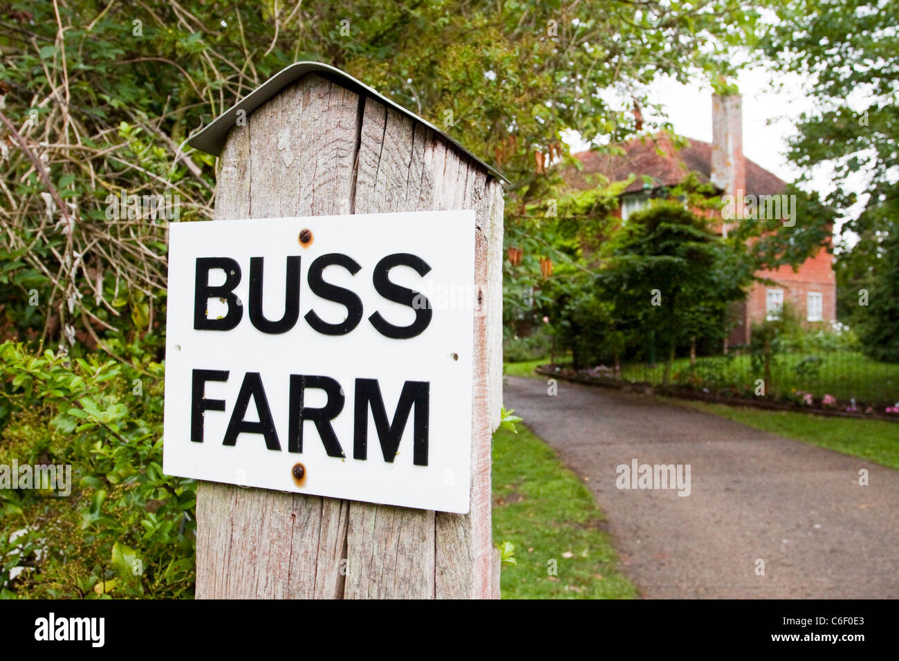 Sign at entrance of Buss Farm.  Film location for The Darling Buds of May TV Series Stock Photo