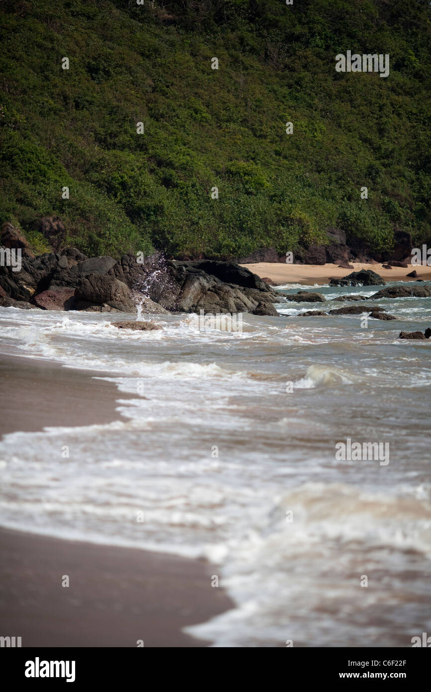 Waves reaching the shore hi-res stock photography and images - Alamy