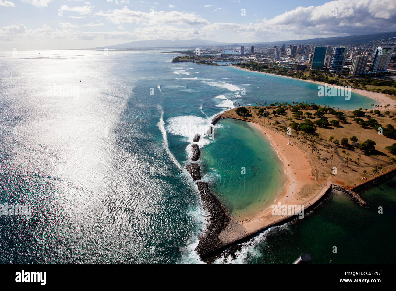 Ala Moana Beach Park, Waikiki, Honolulu, Oahu, Hawaii Stock Photo Alamy