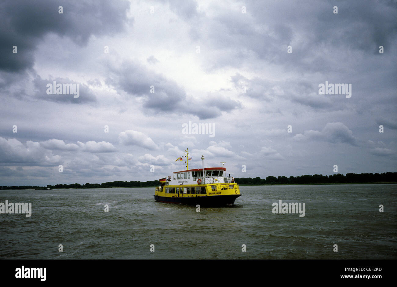 Lühe-Schulau ferry 'Dat ole Land' at Wedel outside Hamburg. Stock Photo
