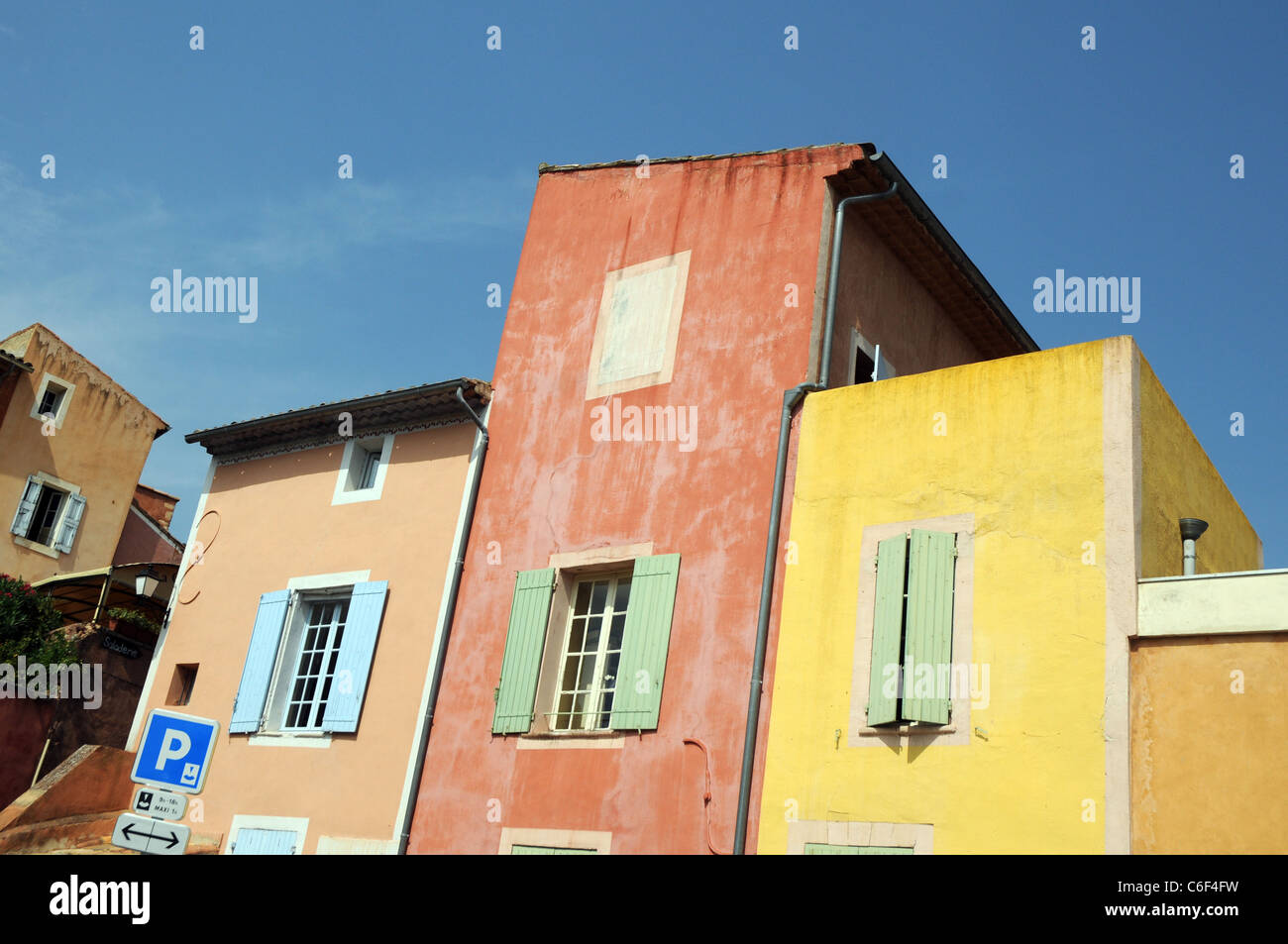 Ochre painted house hi-res stock photography and images - Alamy