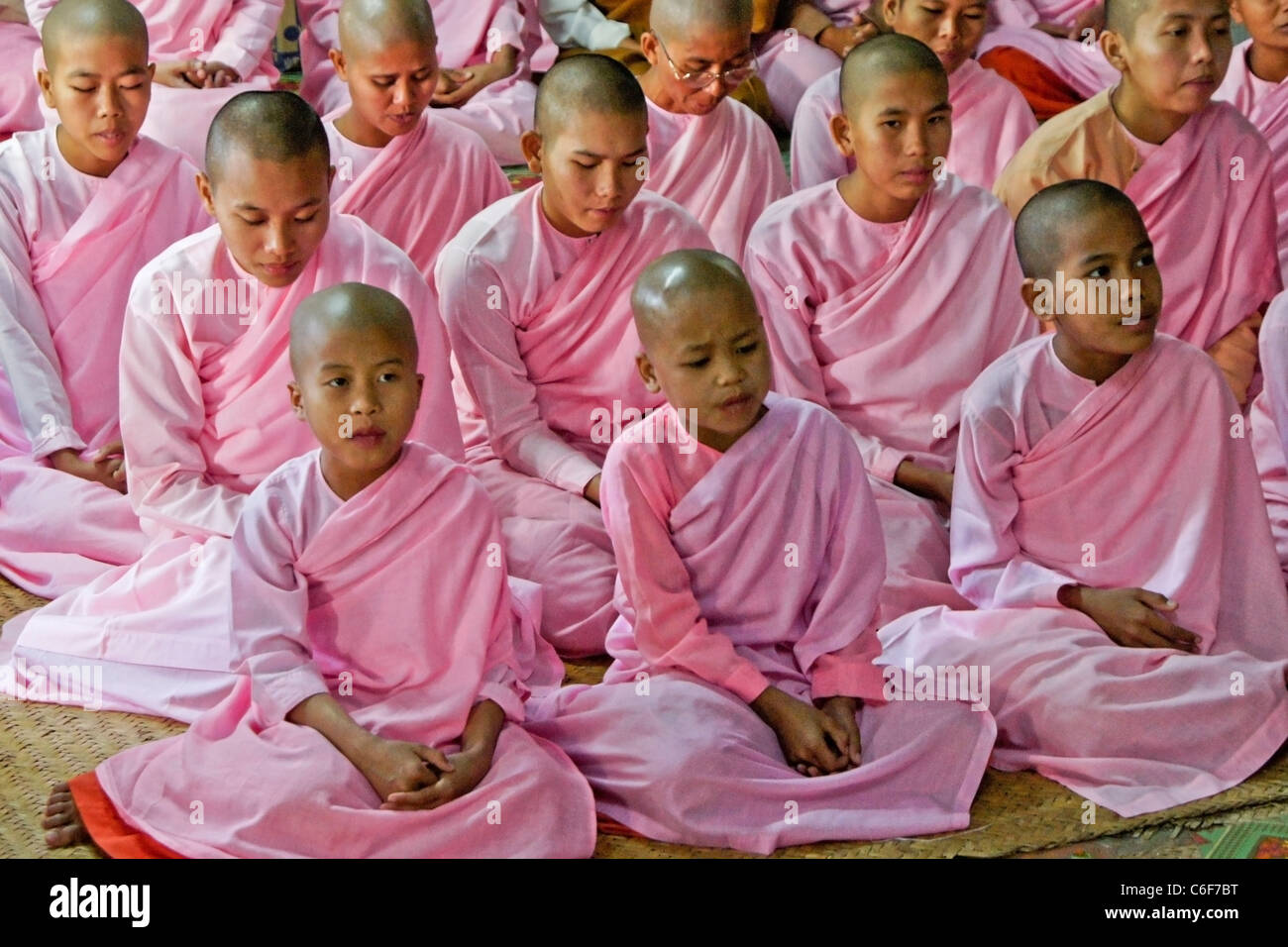 Novice nuns hires stock photography and images Alamy