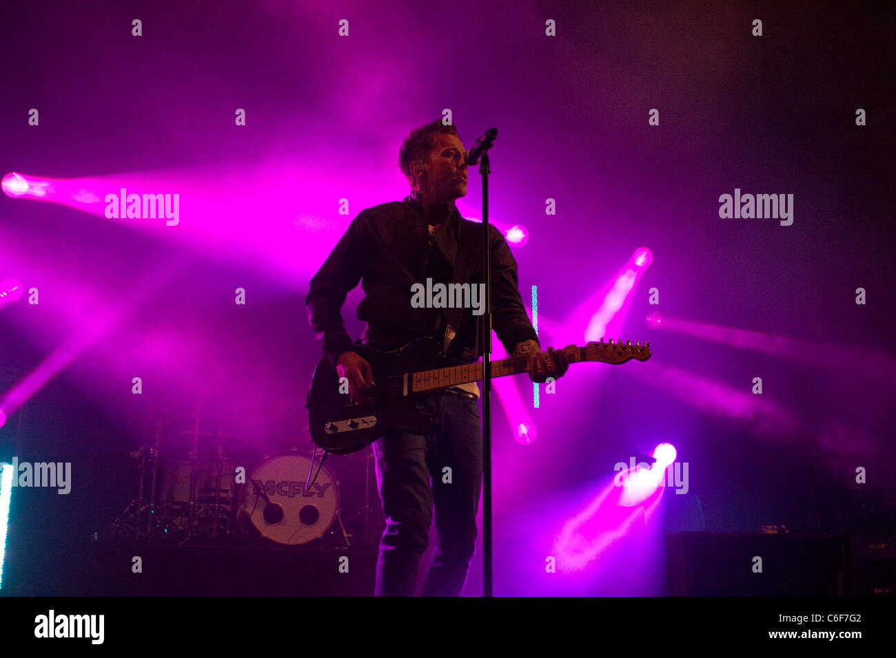 Danny Jones of McFly performing at the Jolly Day out on Hampton Court ...