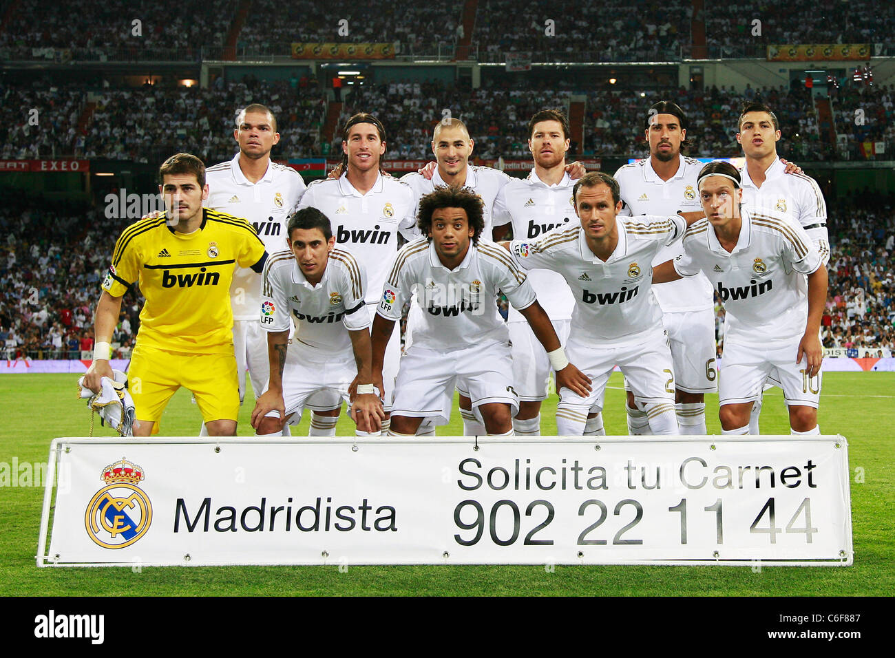 Real Madrid team group line-up before the Spanish Supercup first leg soccer match between Real Madrid 2-2 Barcelona. Stock Photo