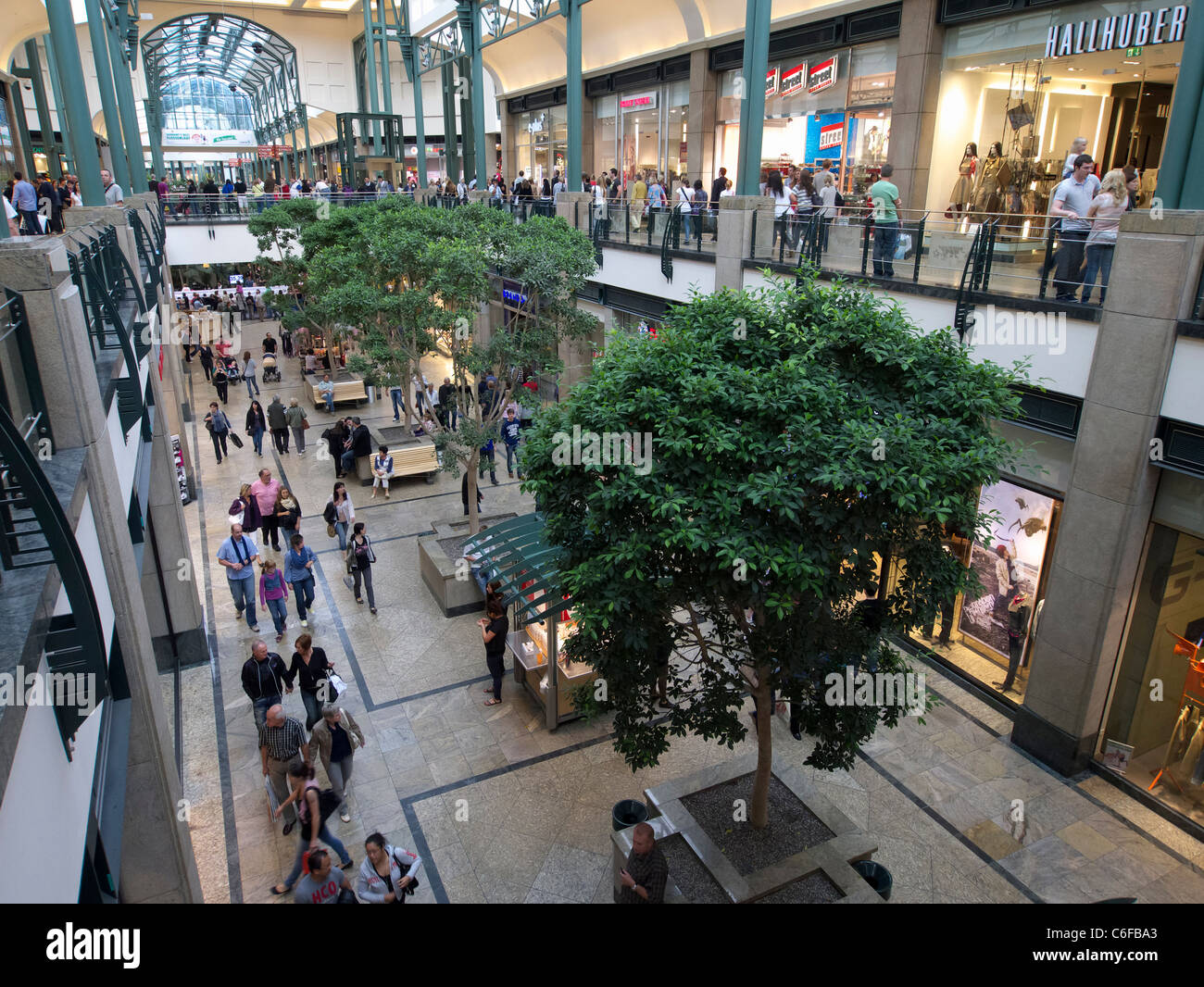 Centro in oberhausen hi-res stock photography and images - Page 2 - Alamy