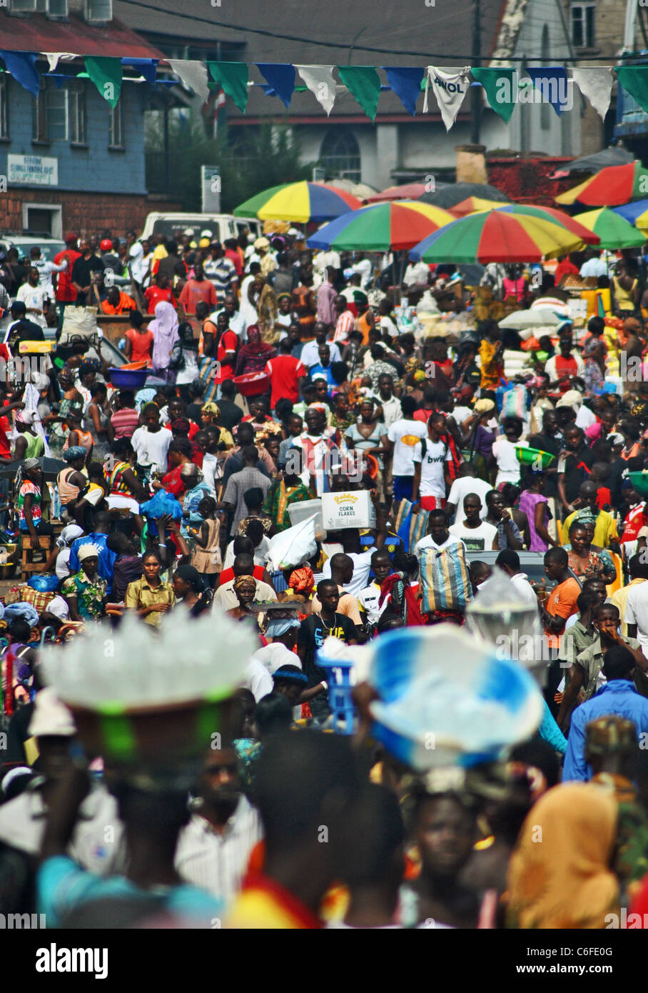 Bustling Market Street Sani Abacha St In Central Freetown Sierra