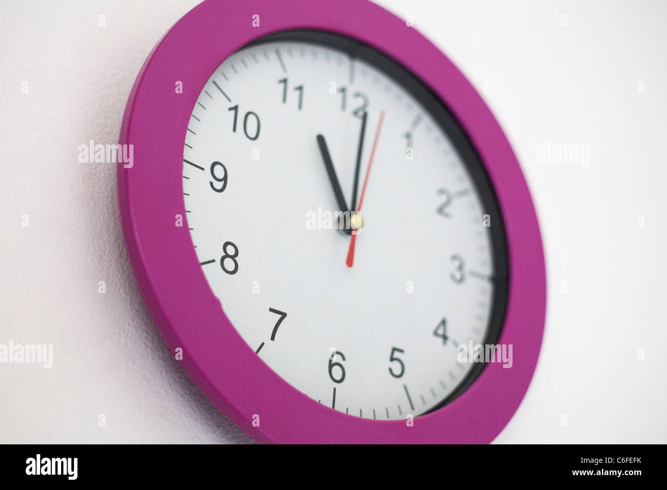 Clock 11.11 hires stock photography and images Alamy