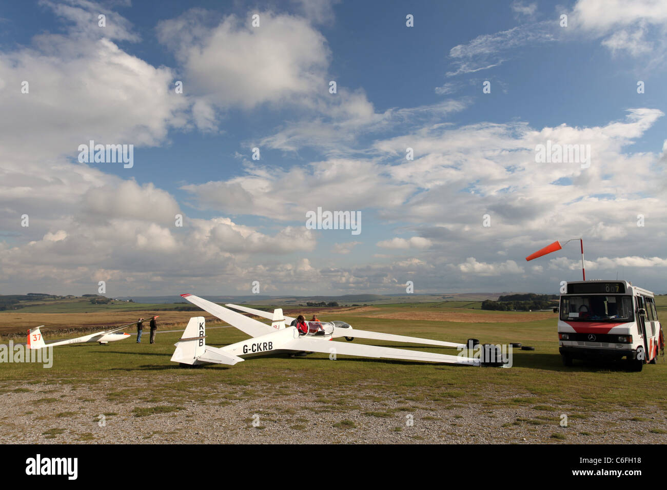 Gliding at Camphill in the Peak District Stock Photo Alamy