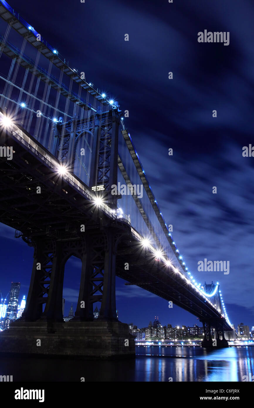 Manhattan Skyline and Manhattan Bridge At Night, New York City Stock ...