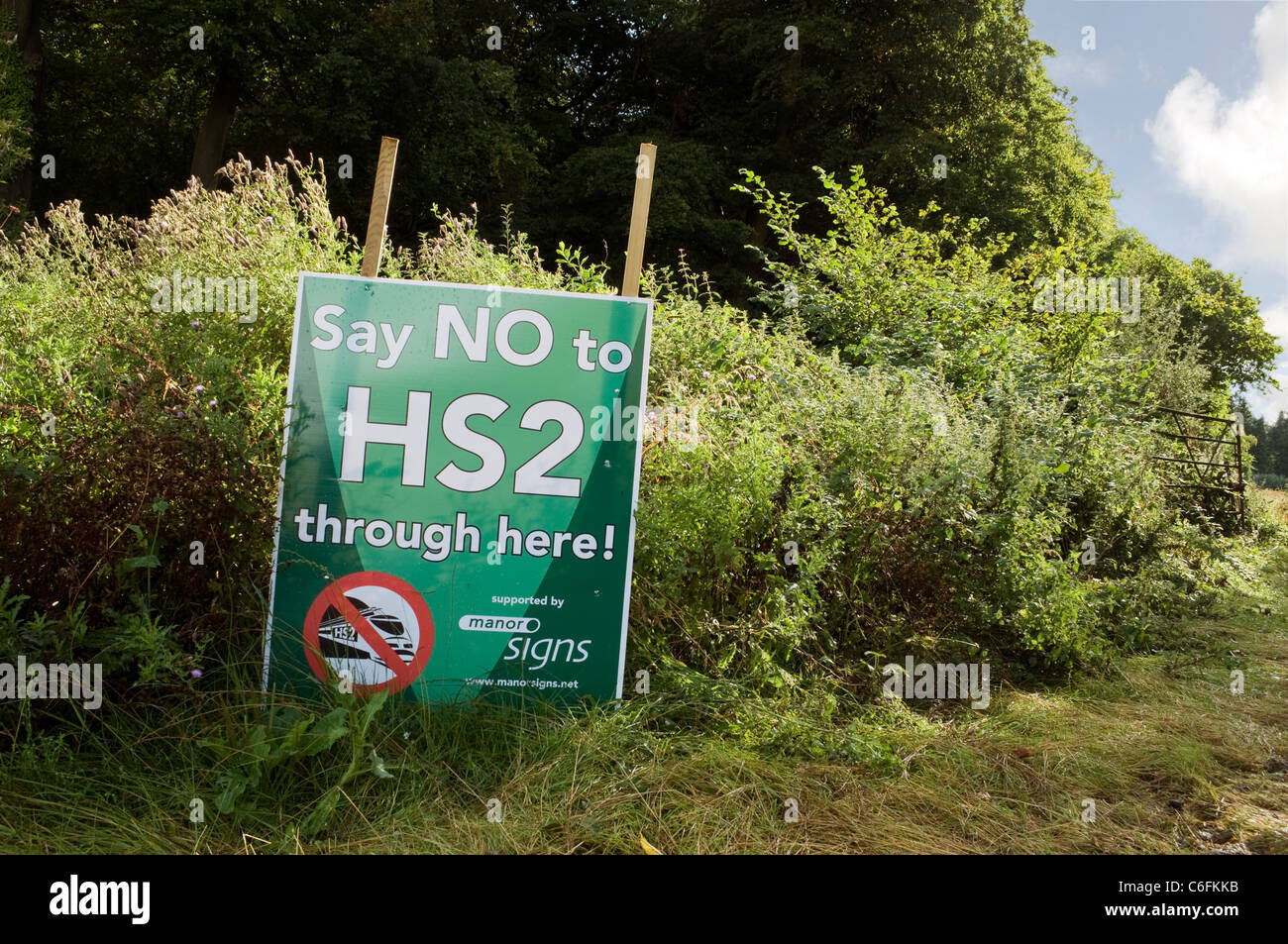 Say No to HS2 campaign sign on the side of the road in the Chilterns Buckinghamshire UK Stock Photo