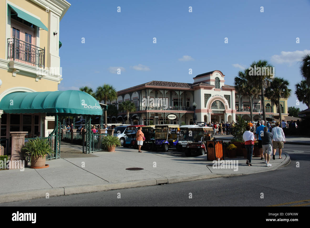 Spanish Springs town square in The Villages retirement hometown Florida ...