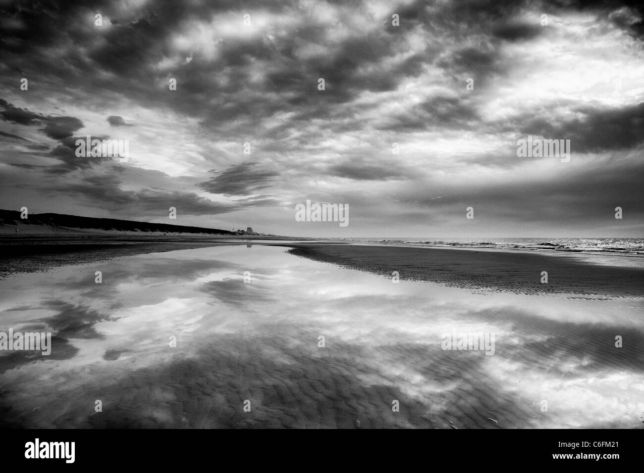 Reflection clouds sky in Black and White Stock Photos & Images - Alamy