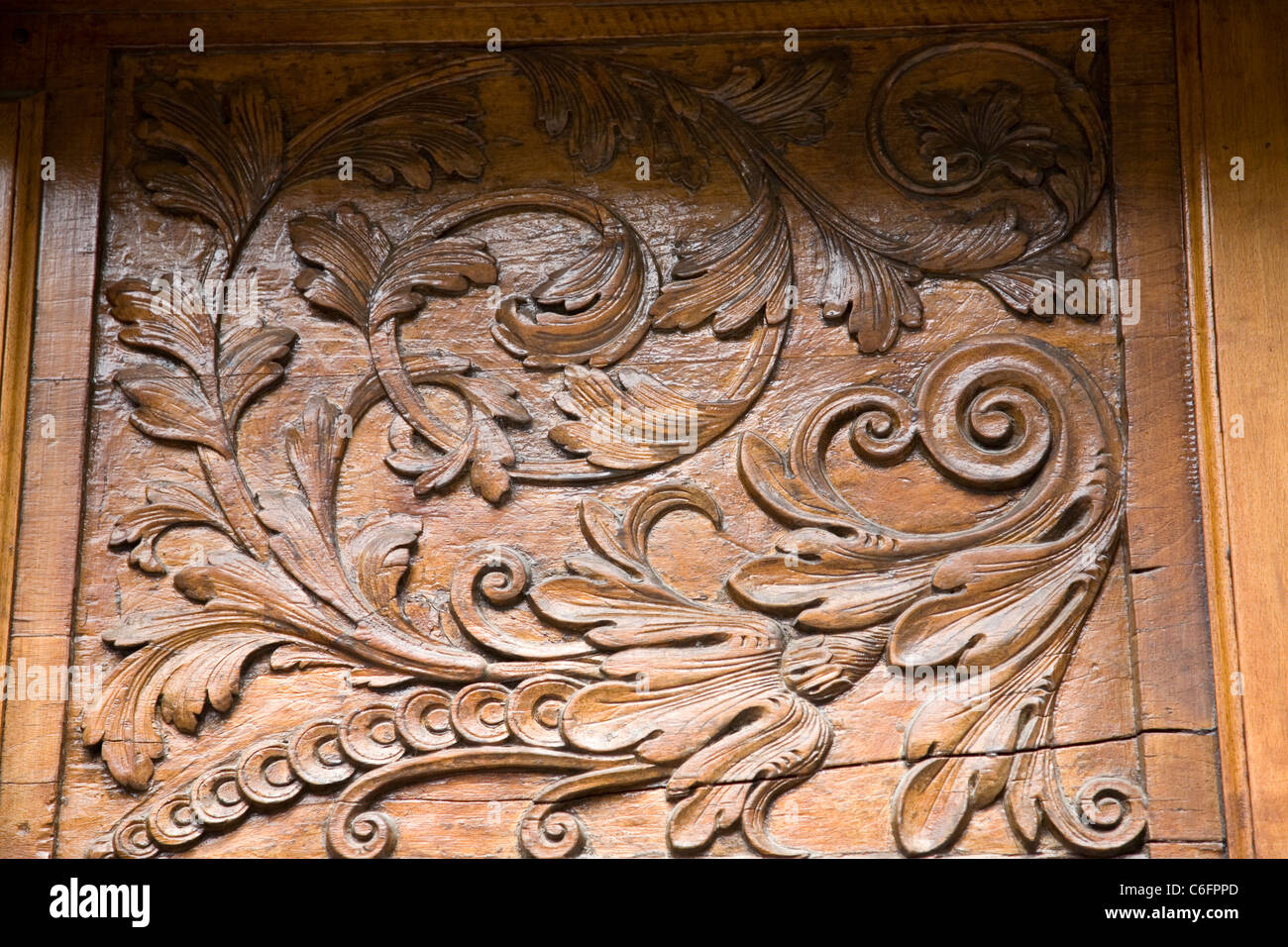 Architectural Wood Carving High Resolution Stock Photography and Images ...