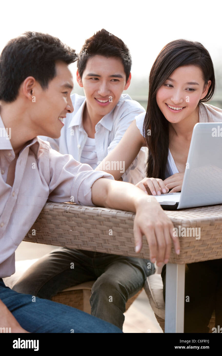 Using friendship hi-res stock photography and images - Alamy