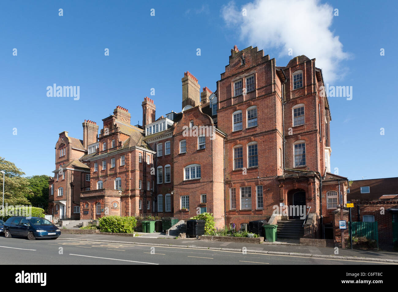 St leonards road hires stock photography and images Alamy