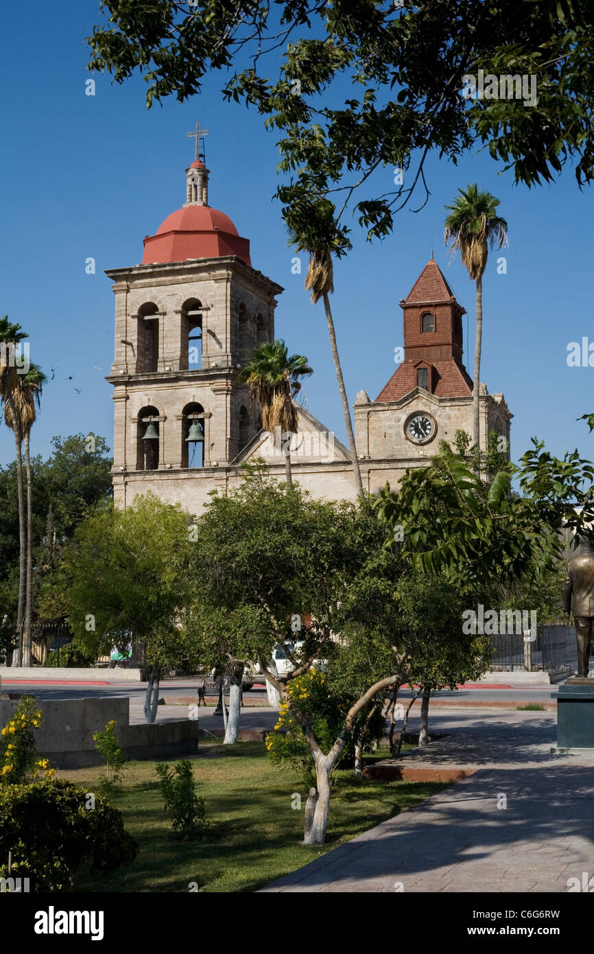 The Church of San Jose in the town of Cuatro Cienegas, Coahuila, Mexico. Stock Photo
