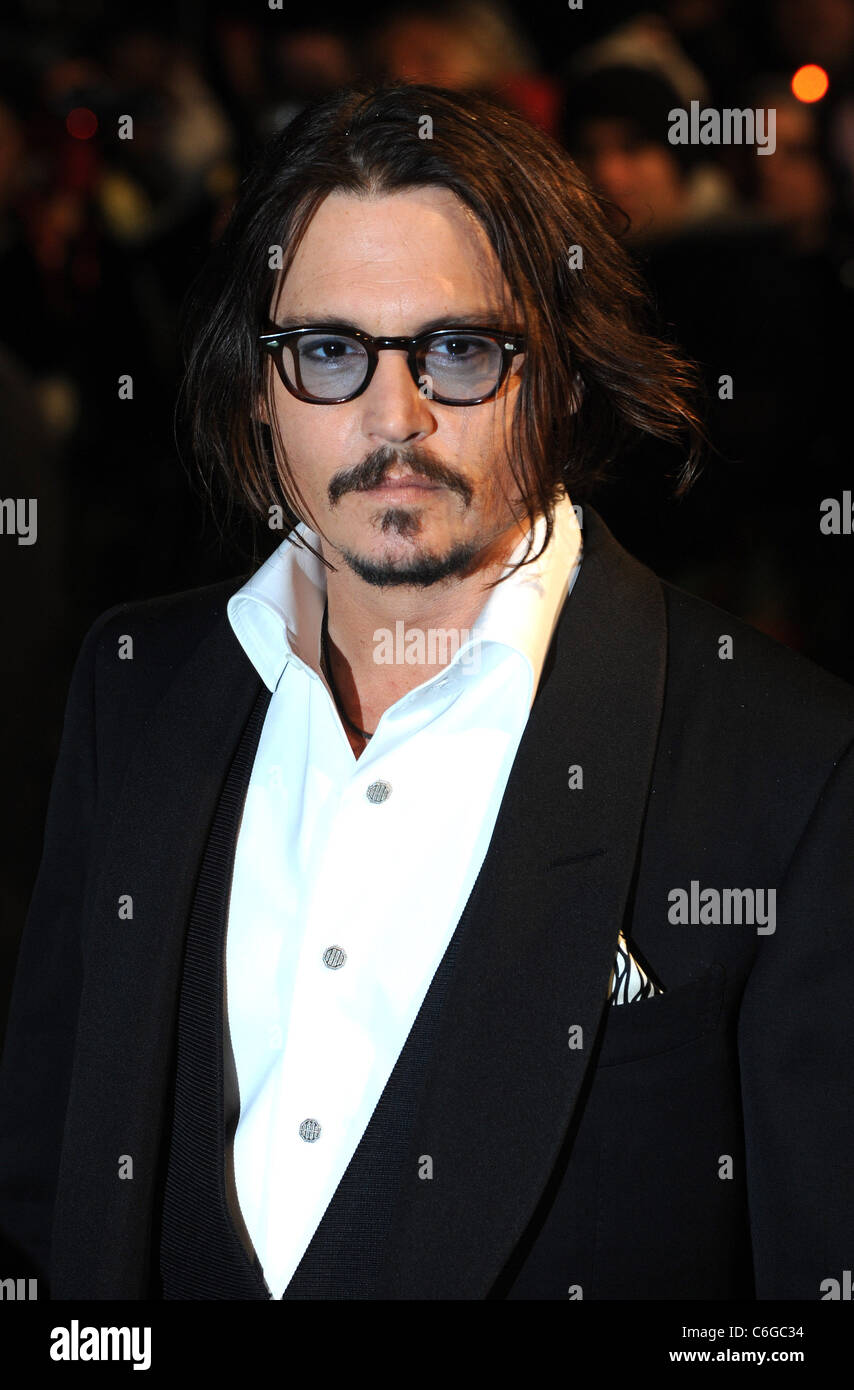 Johnny Depp 'Alice in Wonderland' world premiere held at the Odeon ...