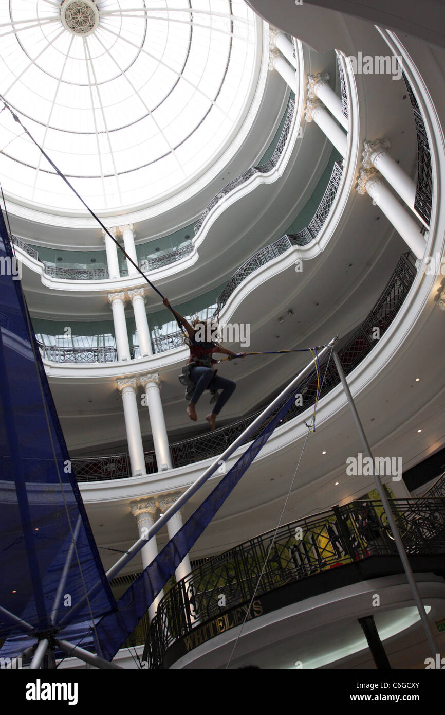 bungee jumping indoor