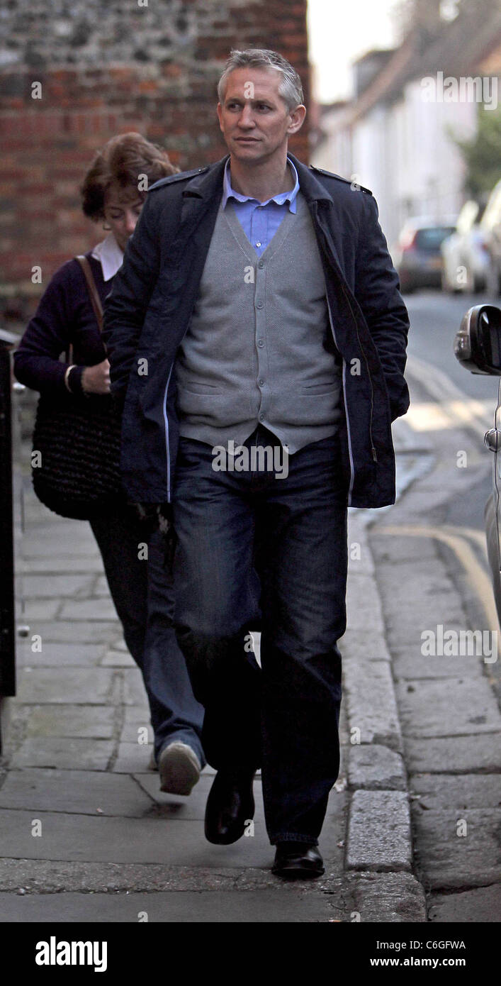 Gary Lineker after filming a new 'Walkers Crisps' commercial in Sandwich. Kent, England - 05.03.10 Stock Photo