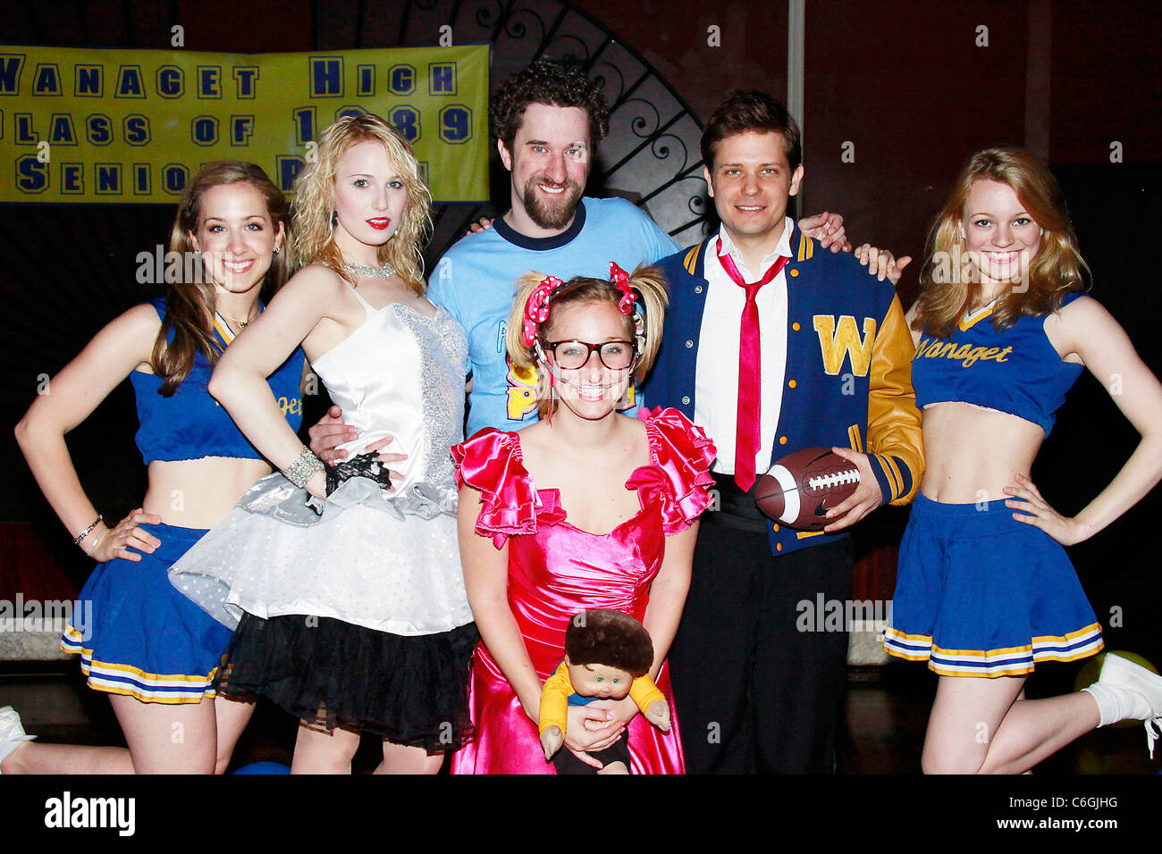 Dustin Diamond and cast members Dustin Diamond from the TV show Saved