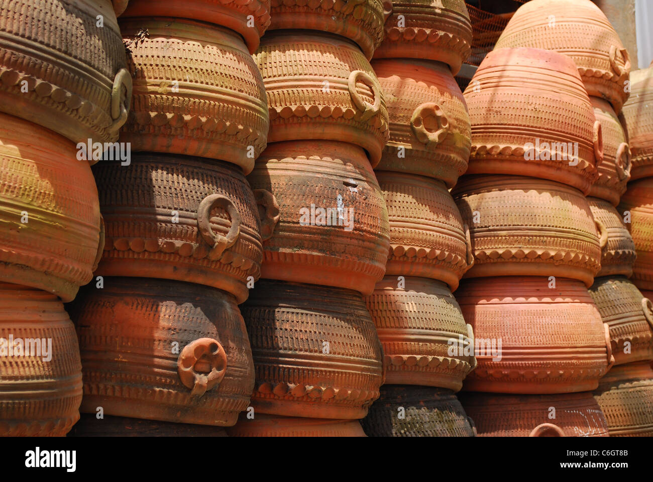 clay pot shop Stock Photo