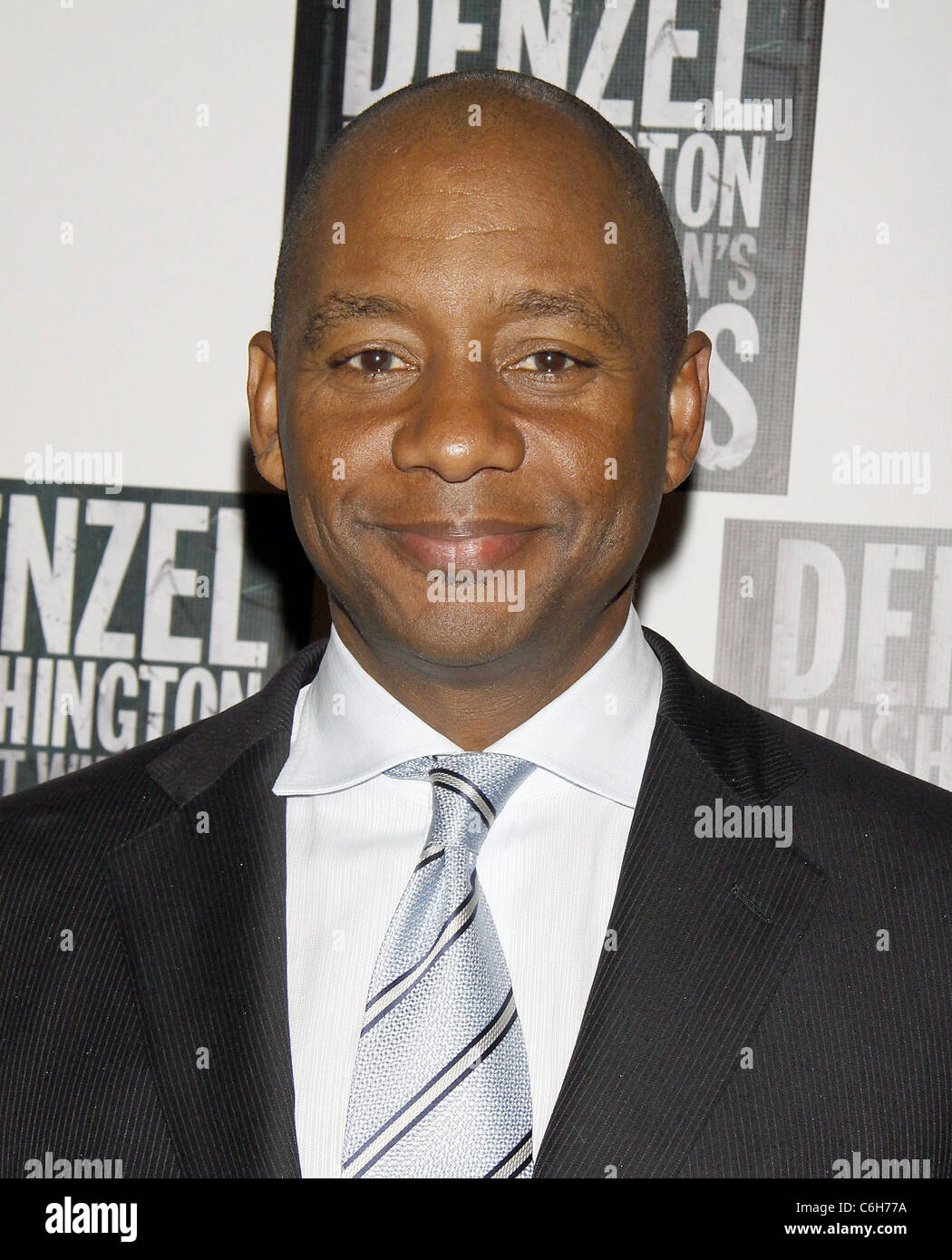 Branford Marsalis pose for photos at the Broadway opening night afterparty for 'Fences' at the Cellar Bar in Bryant Park Hotel Stock Photo