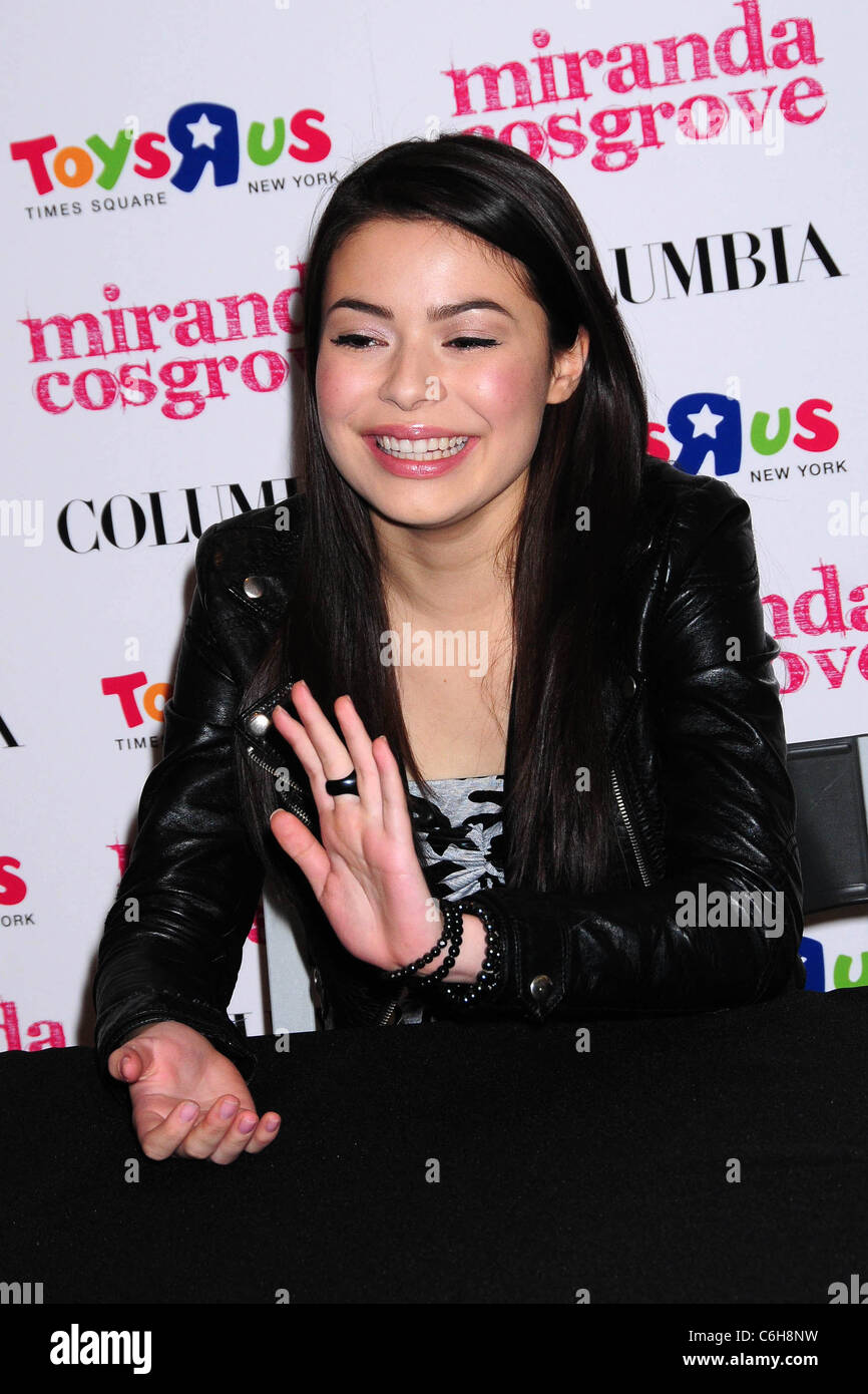 Miranda Cosgrove signs copies of her new album 'Sparks Fly' at Toys 'R