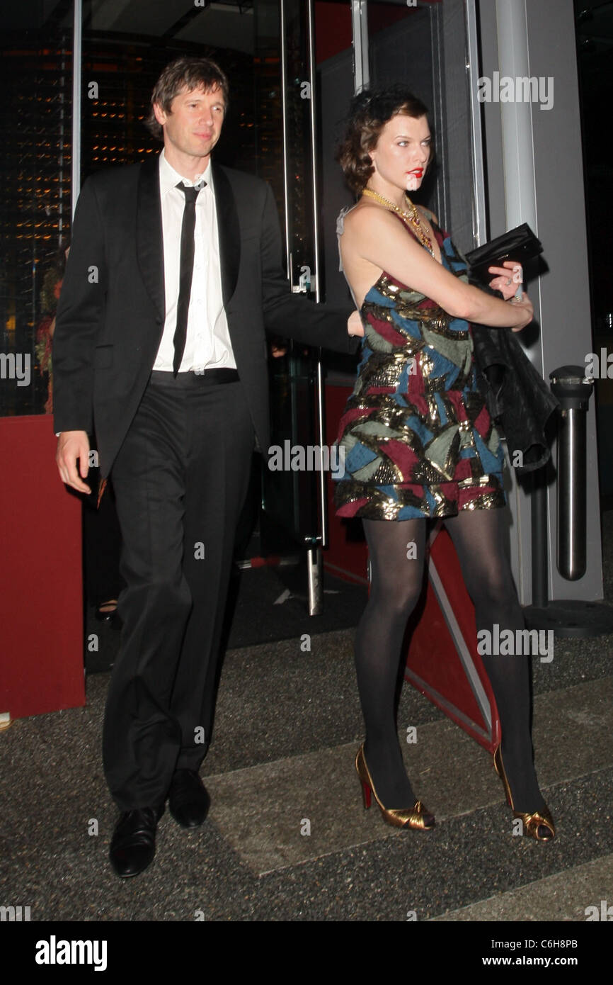 Milla Jovovich and Shawn Andrews leave Boa Steakhouse restaurant Los Angeles, California - 07.03.10 Owen Beiny Stock Photo