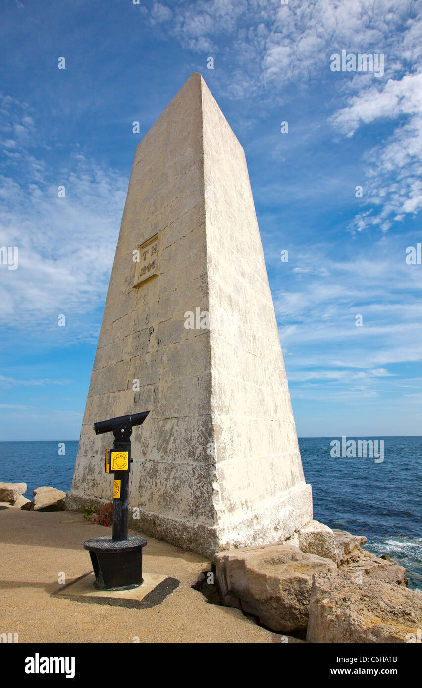 Trinity House obelisk land marker and viewing telescope on Portland