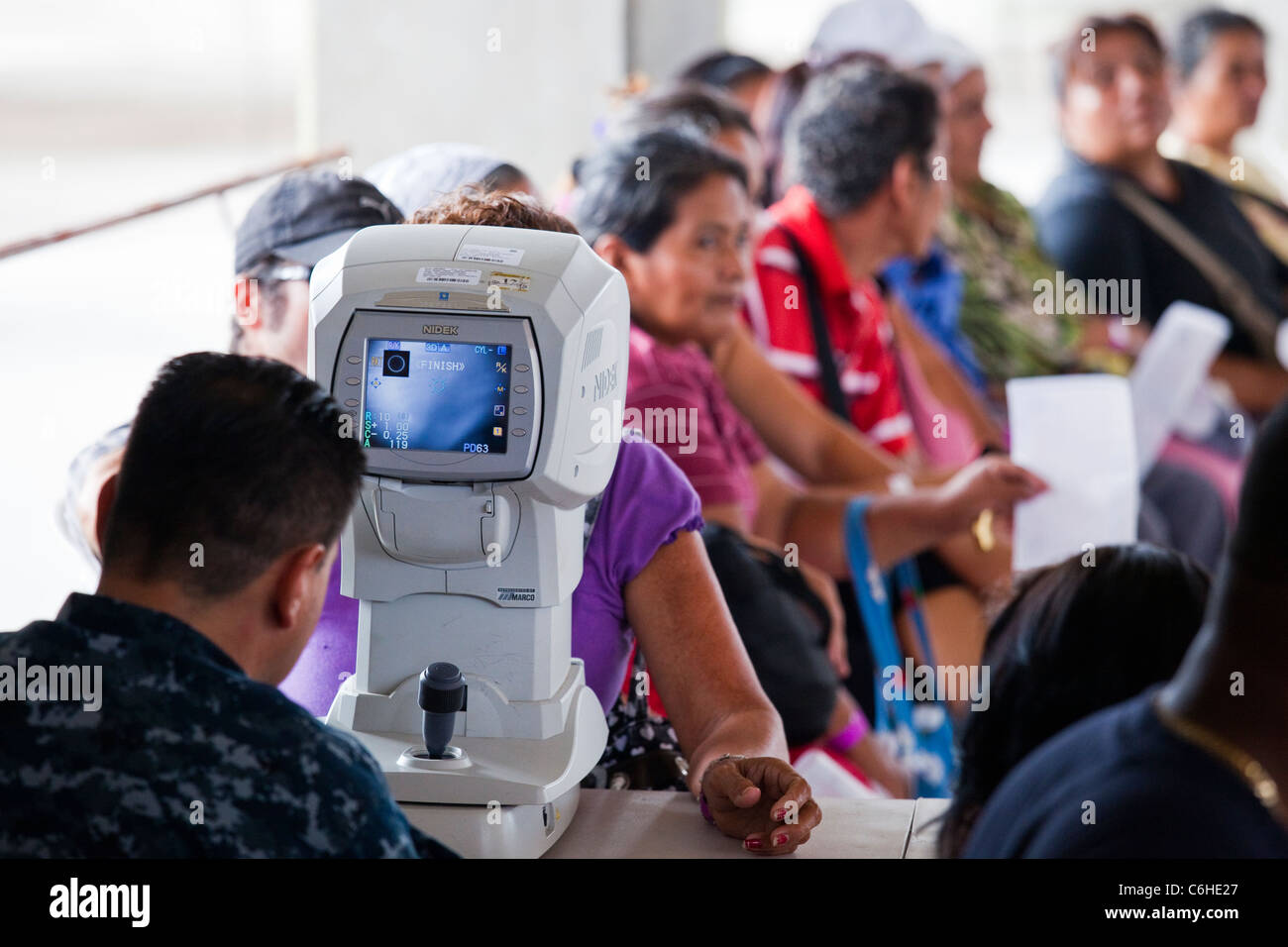 Eye exams from the USNS Comfort Hospital Ship in San Salvador, El Salvador Stock Photo