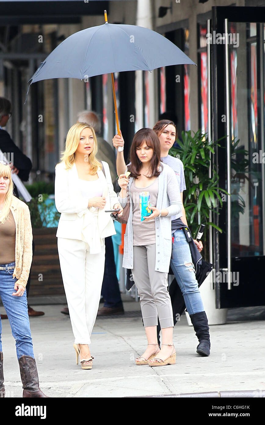 Kate Hudson and Ginnifer Goodwin on set filming a scene for their new comedy movie, 'Something