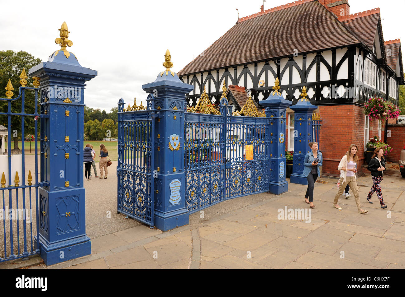 The iron gates of Shrewsbury Quarry Shropshire England Uk Stock Photo