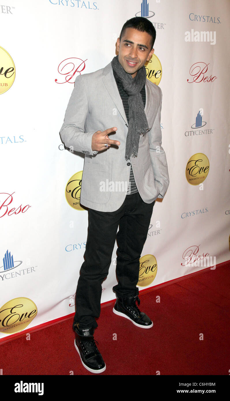 Jay Sean Singer High Resolution Stock Photography And Images Alamy https www alamy com stock photo singer jay sean arrives to celebrate his birthday and perform at eve 38503352 html