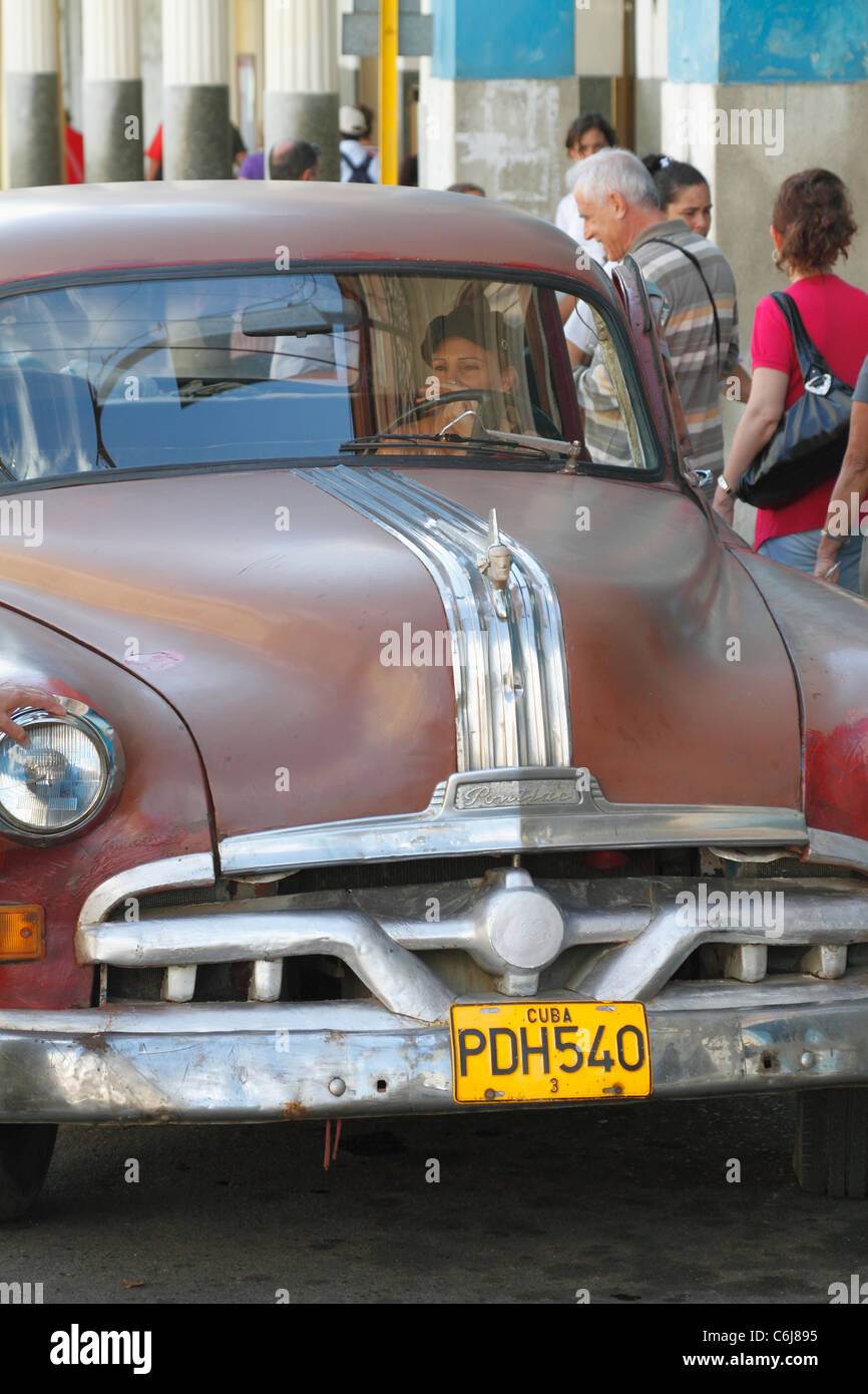 Beautiful Cuban Woman Driving Brown Vintage Pontiac Chieftain Car 1952 Model Vinales Downtown Pinar Del Rio Cuba October 2010 Stock Photo Alamy