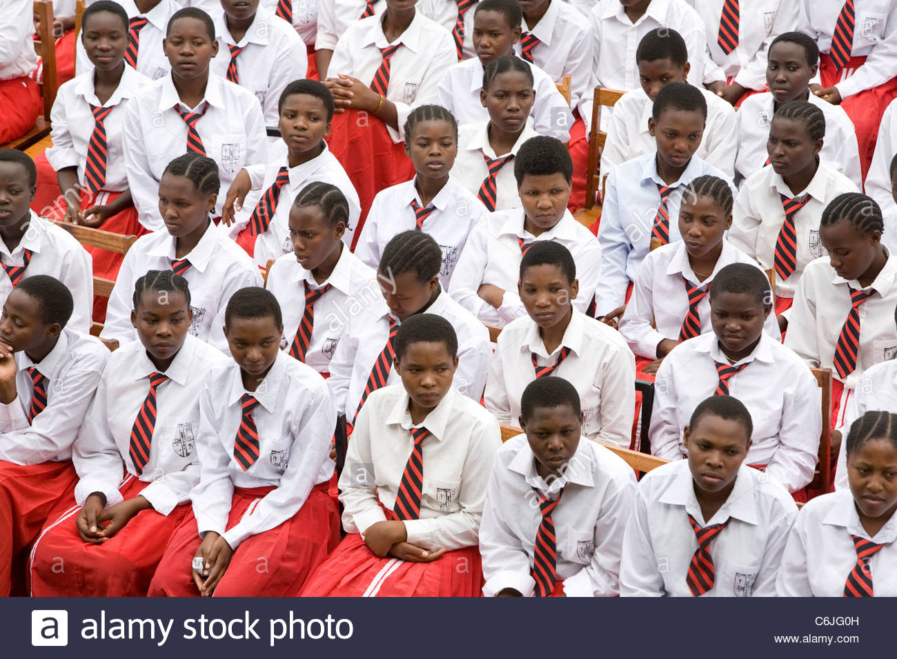 Secondary School Uniform Girls Stock Photos & Secondary School Uniform