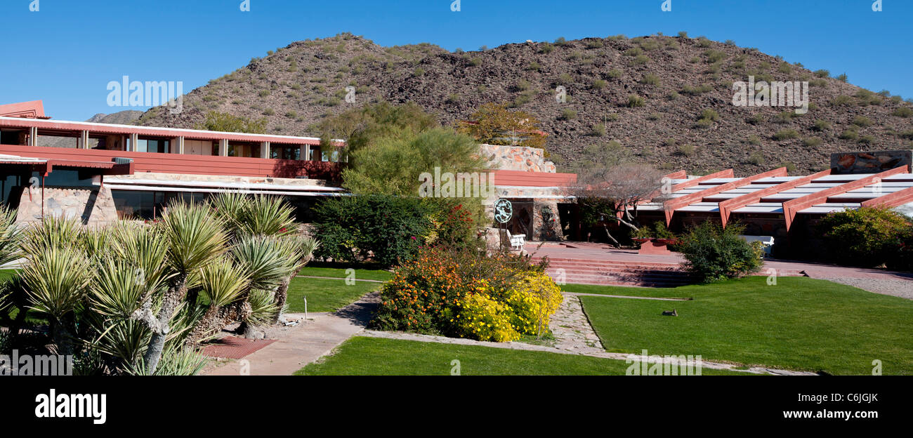Panorama of Taliesin West, Frank Lloyd Wright's Arizona home ...