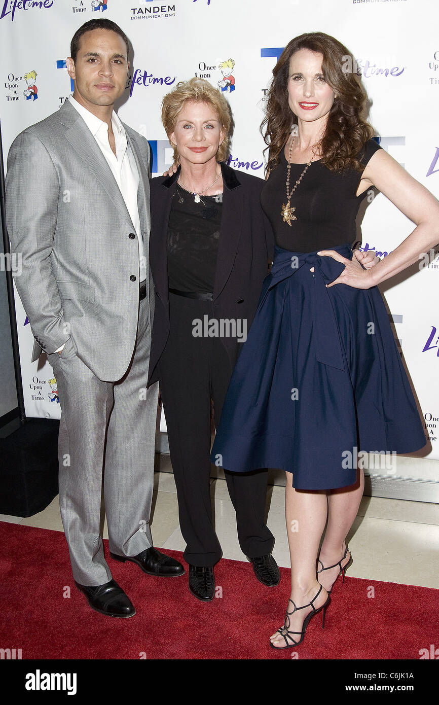 Andie MacDowell with Patricia Cornwell and Daniel Sunjata World premiere of  the Lifetime original movie 'Patricia Cornwell's Stock Photo - Alamy