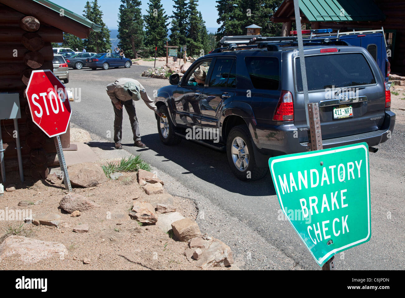 Brake check hires stock photography and images Alamy