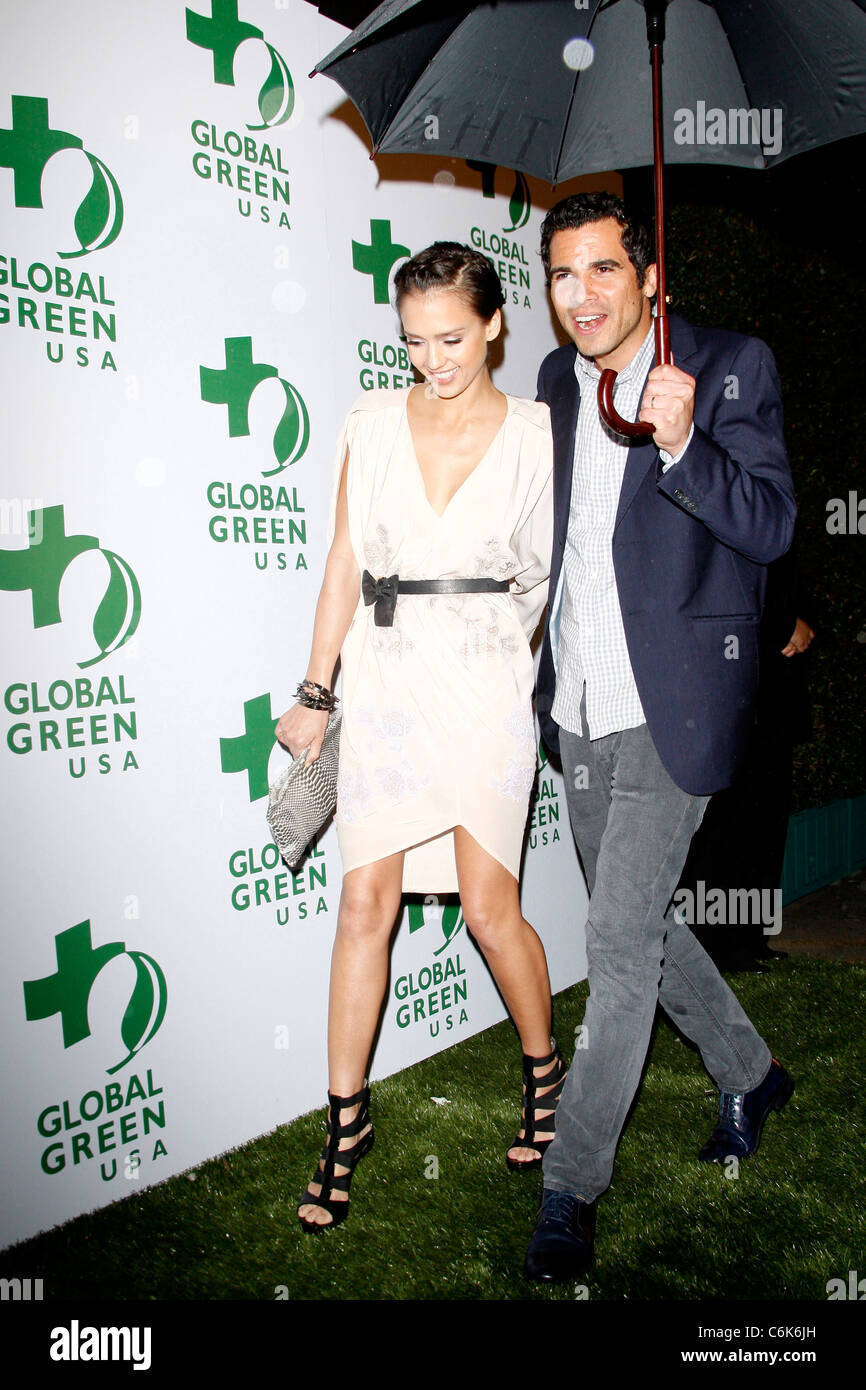 Jessica Alba and Cash Warren Global Green USA 7th Annual Pre-Oscar Party  'Greener Cities for a cooler Planet' held at Avalon Stock Photo - Alamy