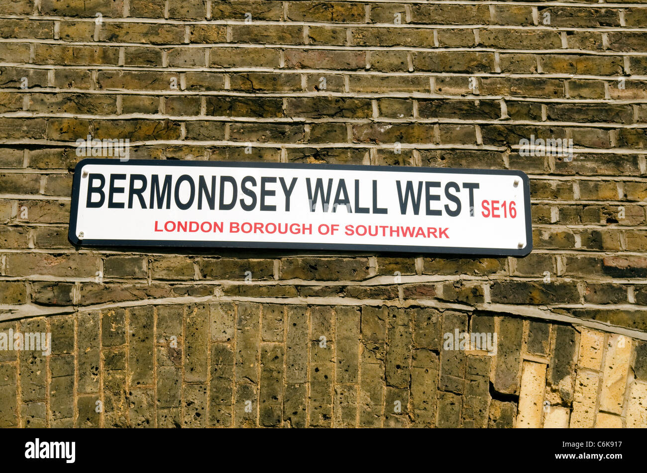 Bermondsey Wall West Street Name Sign In SE16 London UK Stock Photo Alamy bermondsey-wall-west-street-name-sign-in-se16-london-uk-stock-photo-alamy