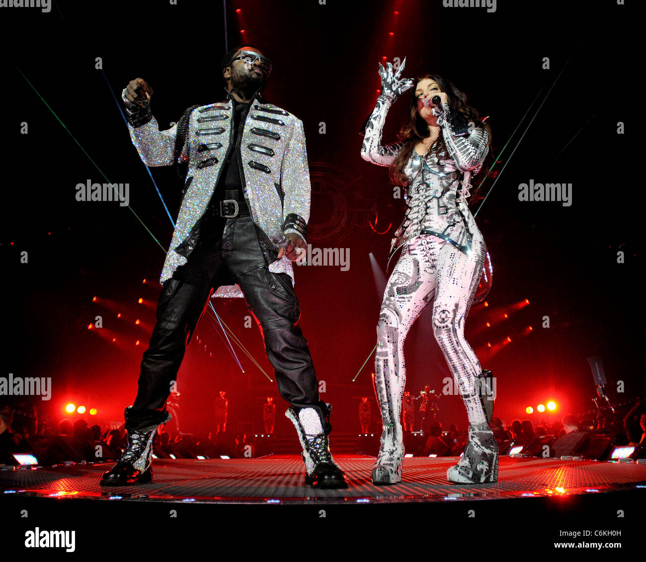 Will.i.am and Fergie The Black Eyed Peas perform during 'The End' tour