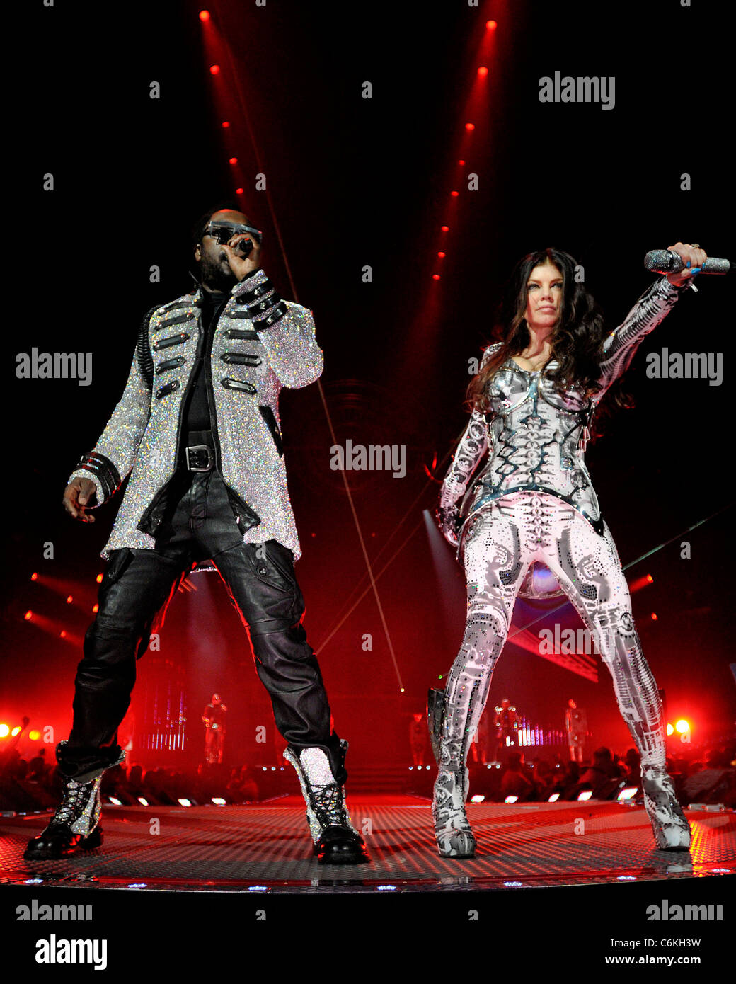 Will.i.am and Fergie The Black Eyed Peas perform during 'The End' tour