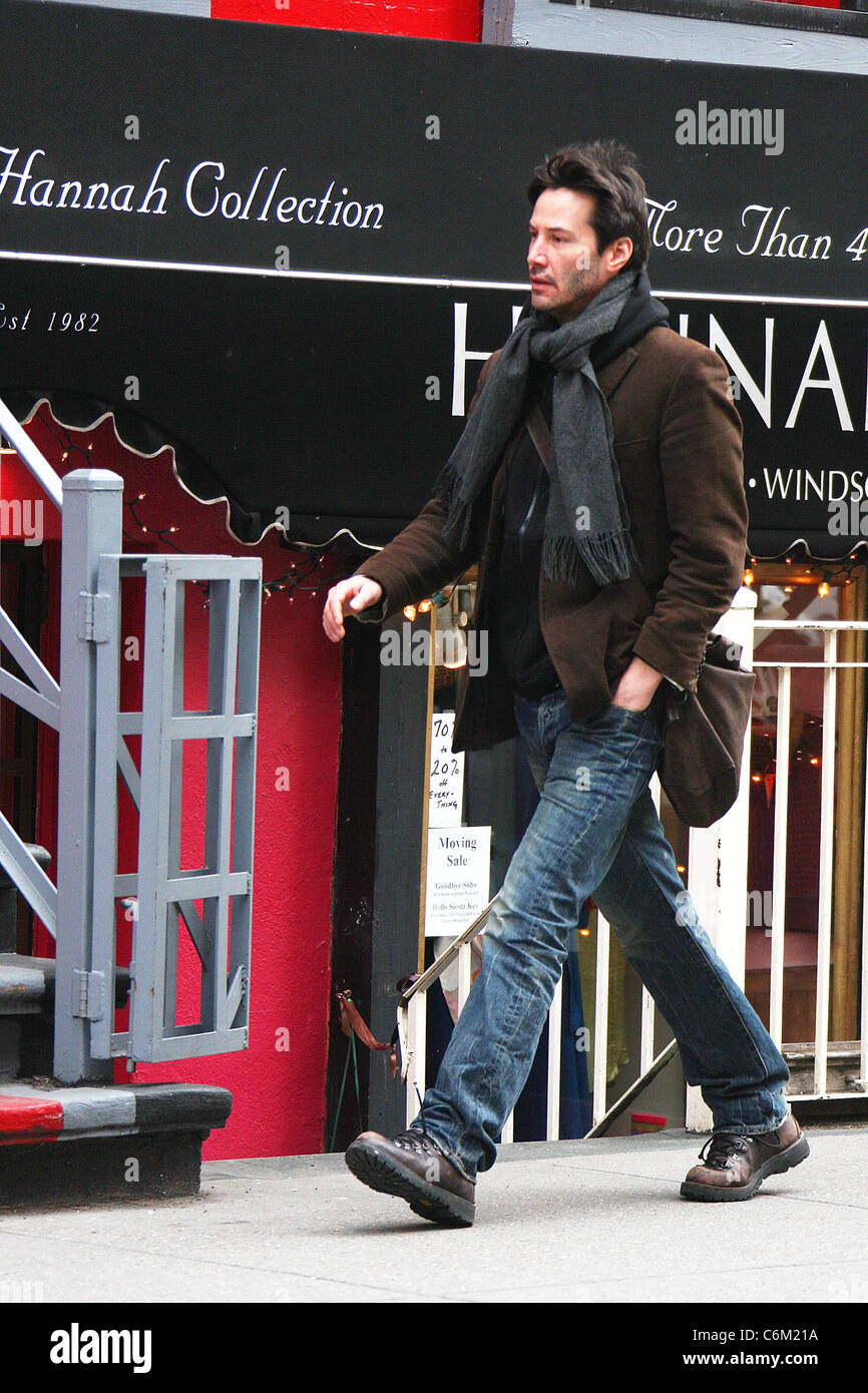 Keanu Reeves Outs Keanu Reeves out and about in Manhattan's SoHo New York City, USA - 05. ...